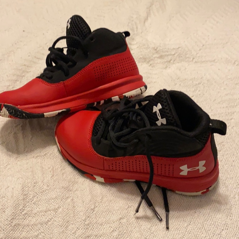 Boys size 13 UA gently used sneakers